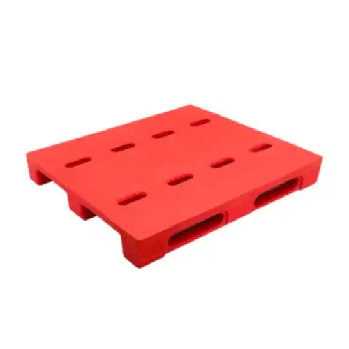 Pallet Pl&aacute;stico Reforzado 3 Rieles 01